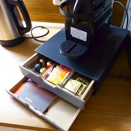 Modernes Mit Queensize-bett, Netflix, Küche, Erdgeschoss, Nähe Ameos Klinik