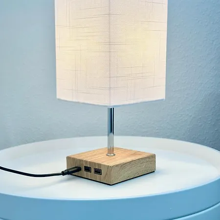Apartman Modernes Mit Queensize-bett, Netflix, Kueche, Erdgeschoss, Naehe Ameos Klinik Aschersleben