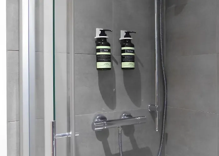 Modernes Mit Queensize-bett, Netflix, Kueche, Erdgeschoss, Naehe Ameos Klinik Appartamento *