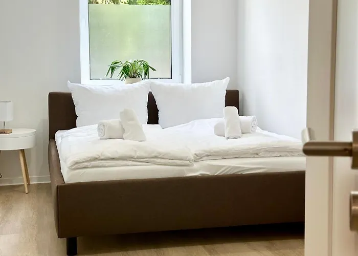 Appartamento Modernes Mit Queensize-bett, Netflix, Kueche, Erdgeschoss, Naehe Ameos Klinik *