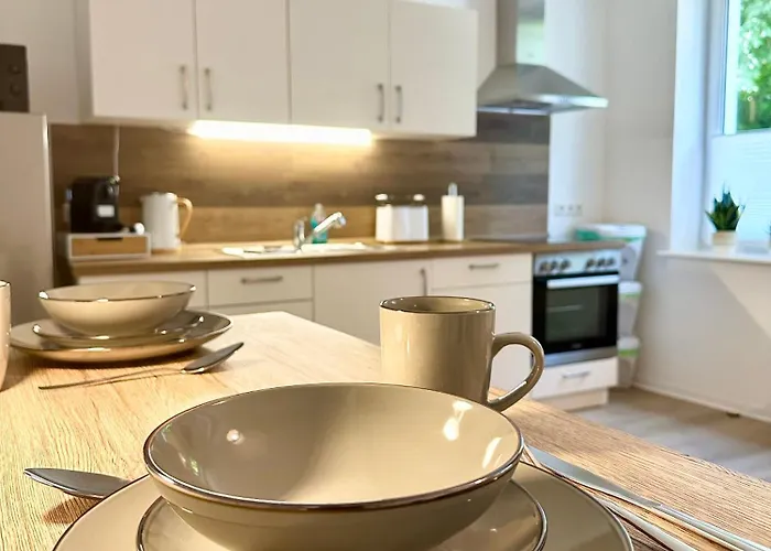 Appartamento Modernes Mit Queensize-bett, Netflix, Kueche, Erdgeschoss, Naehe Ameos Klinik *